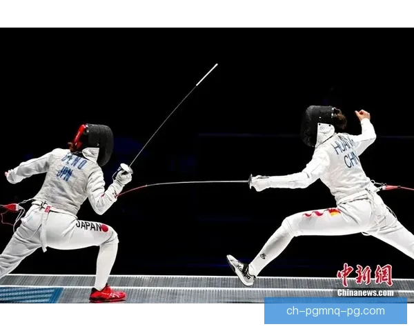 击剑冠军：背后的奋斗与荣耀